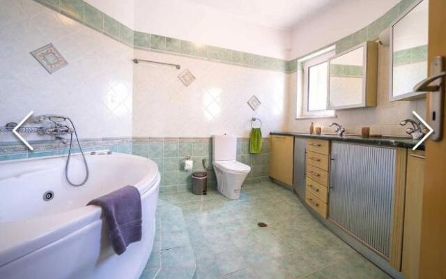 Villa Roula 6BR