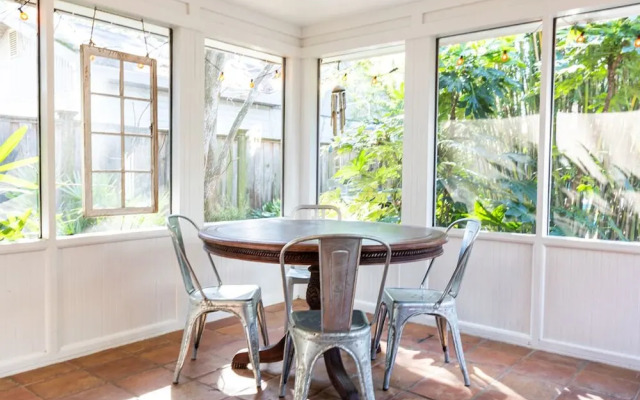 Guiding Light Cottage