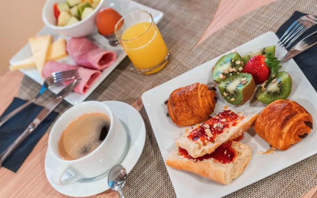 ibis Styles Clamart Gare Grand Paris