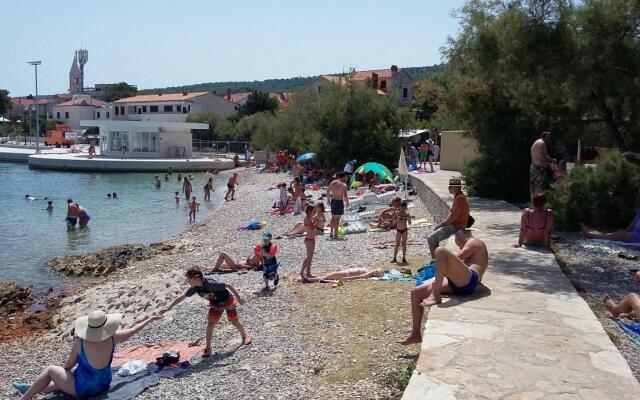 Adel - 70 m from beach - SA3(2)