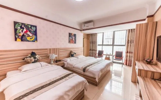 MAXHILL INN (Splashing Square)