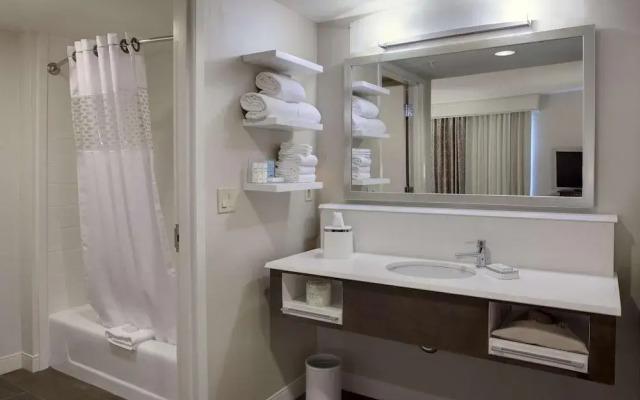 Hampton Inn & Suites Blythe, CA