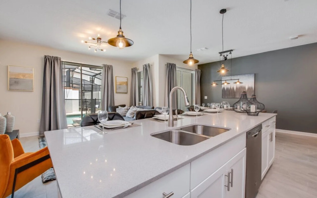 Lullaby Lane Villa Storey Lake