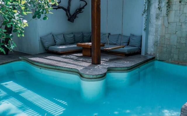 Lula Tulum, a Small Luxury Hotel