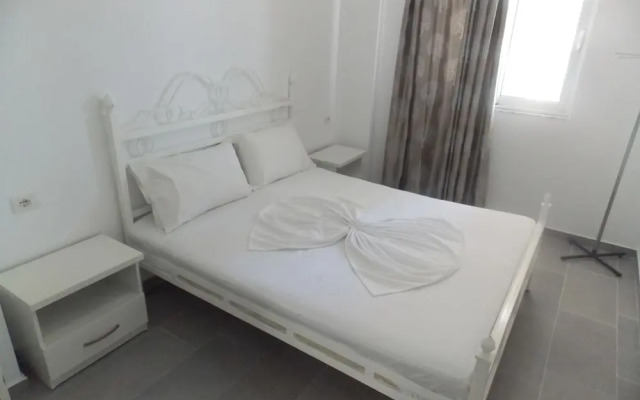 Santa Paola Hotel - In Sarandë (Kodrra)