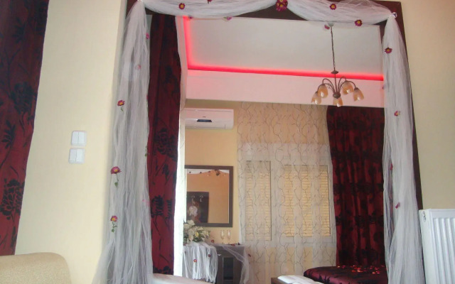 Hotel Emporiko