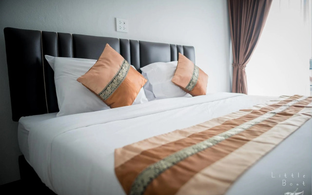 Retro Twin Home at Maesot