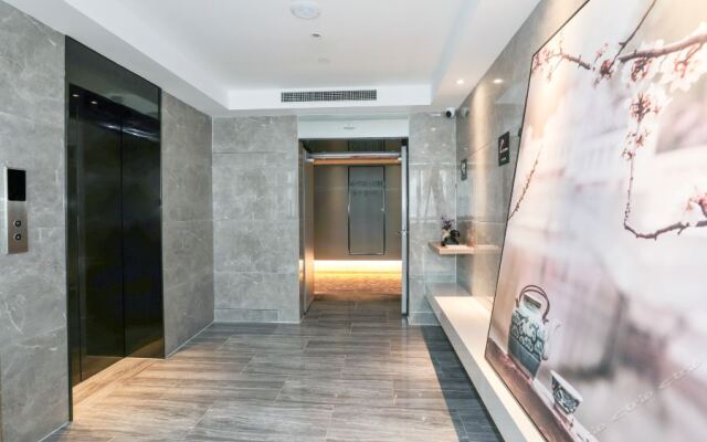 Atour Hotel Zibo High Tech Zone