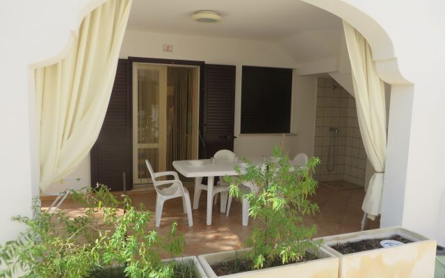 Residence Giglio Torre Pali