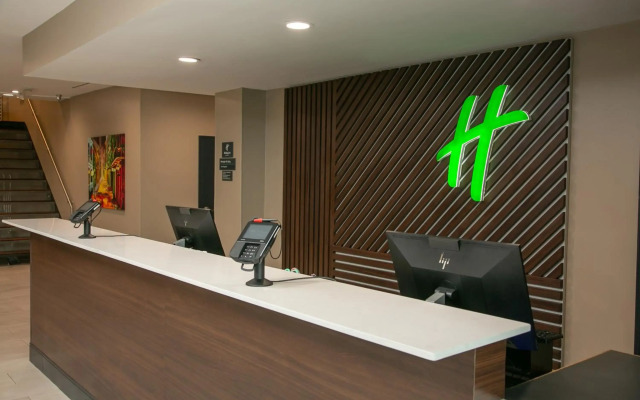 Holiday Inn Metairie New Orleans by IHG