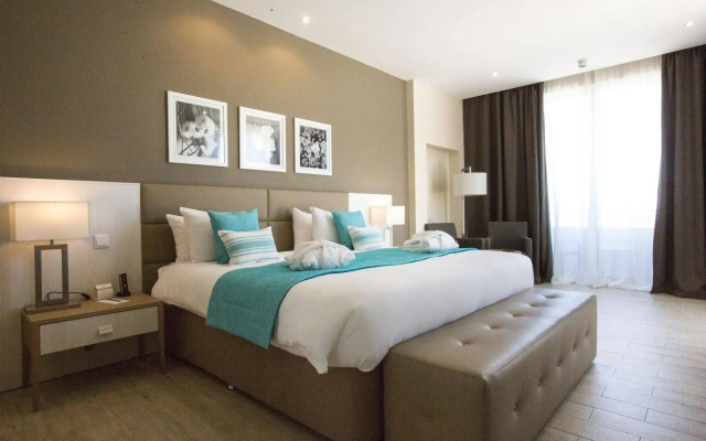 Salini Resort