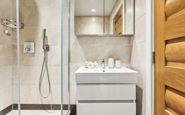 1BR by the Thames & Walk to St. Paul's