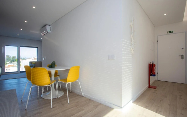 Luxury Coliseu Apartment by Rent4all