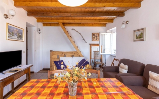 Holiday Home in San Siro Near Lake
