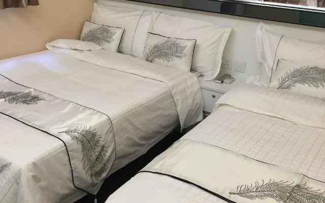 Seasons Hotel - Causeway Bay