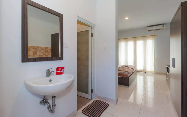 ZEN Rooms Uluwatu Dua Unud