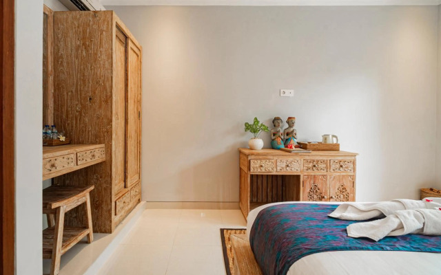 Ayu Sari Guesthouse by Mahaputra