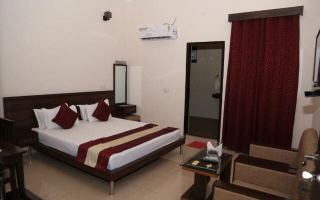 Gulmohar Sariska Resort