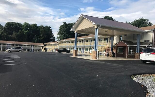 Days Inn by Wyndham Charles Town/Harpers Ferry