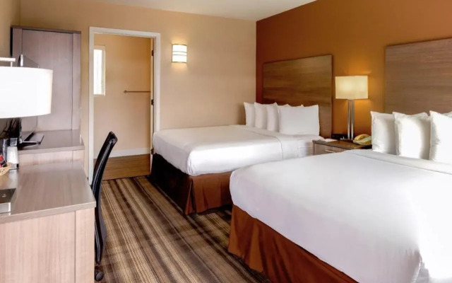 Boulder University Inn