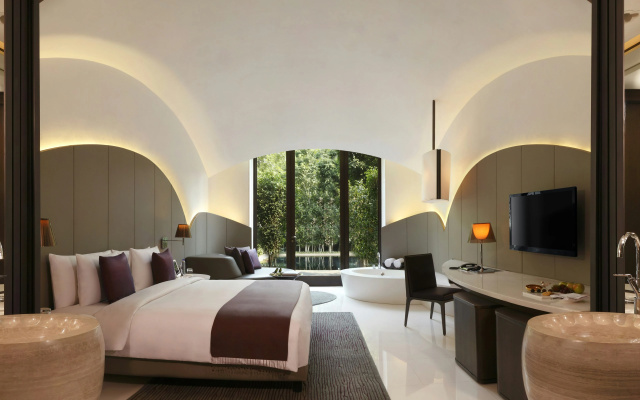The Roseate New Delhi – Guest Rooms – Delhi