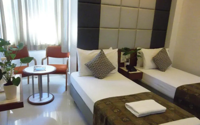 Elphinstone Hotel