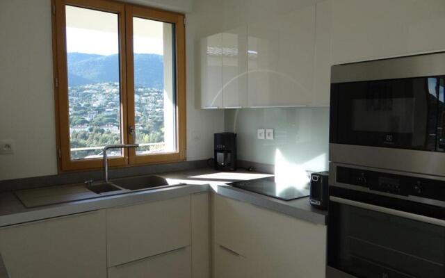 Appartement Cavalaire-sur-Mer, 3 pièces, 6 personnes - FR-1-100-226