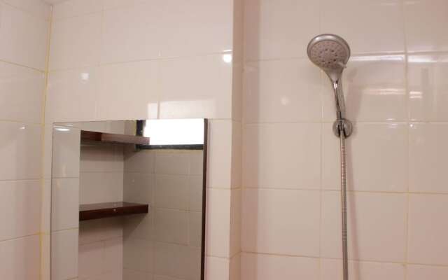 Cozy Studio at Lagoon Bekasi Town Square Apartment