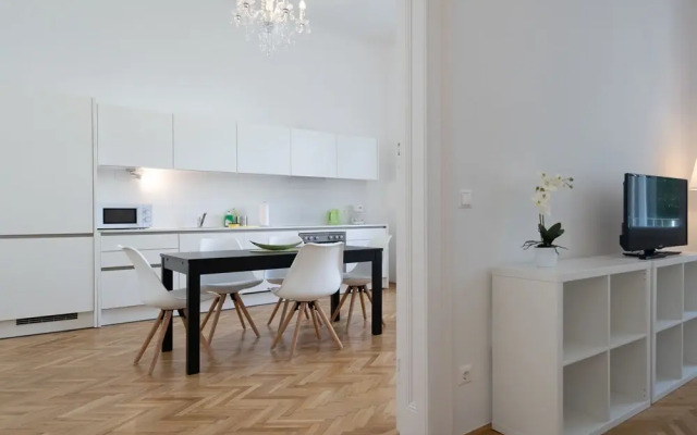 Duschel Apartments Imperial Living