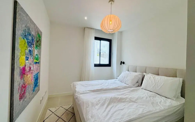 Apartment in Malaga With Pool Near the sea
