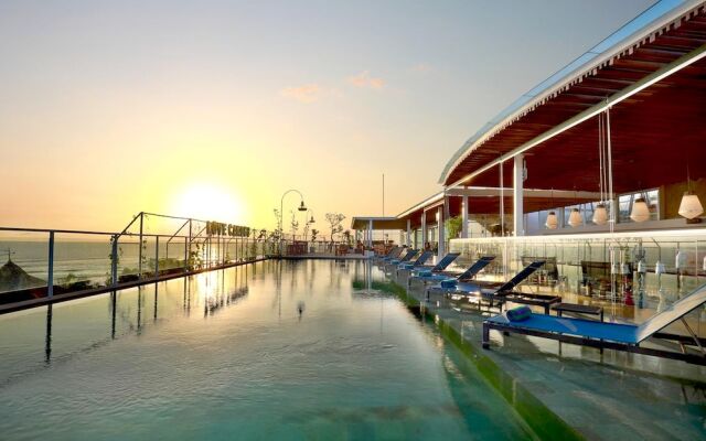 Comfort Room Batu Bolong Beach old Mans Canggu