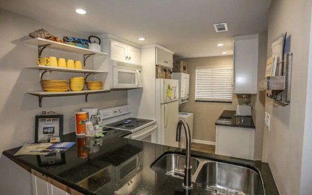 Castle Beach 402