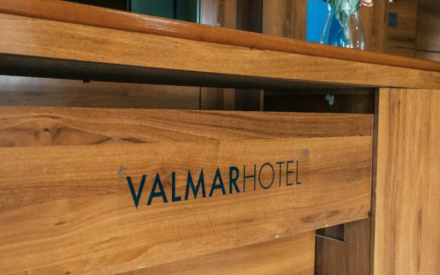 Hotel Valmar