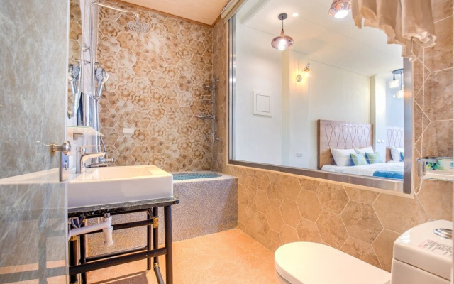 Dory Hostel