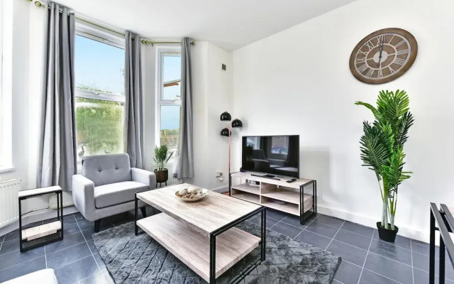 West Ealing SVD Apt. - 2 Bedroom 2 Bath