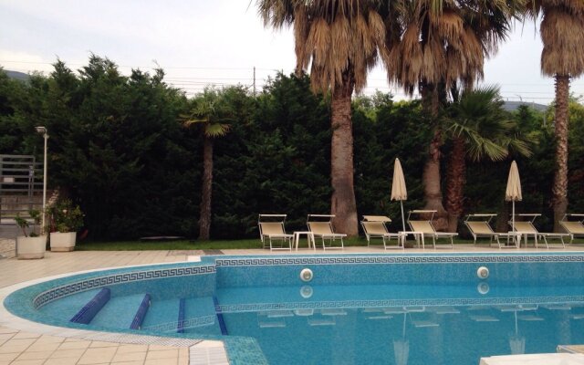 Sea Palace Hotel