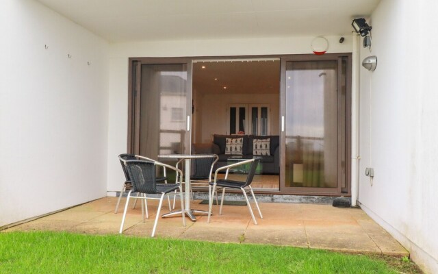 47 Bredon Court