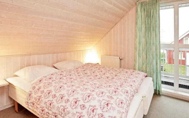 8 Person Holiday Home in Gelting