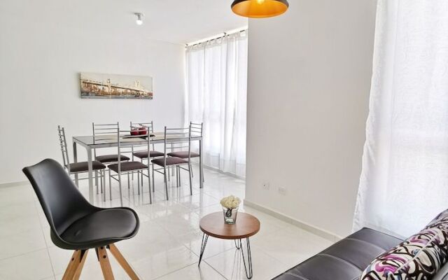 Apto de 3 Habs Cerca Expofuturo Ukumari