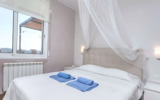 House Atenea Lloret de Mar