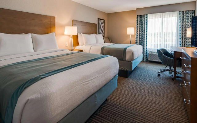 Best Western Plus Desoto