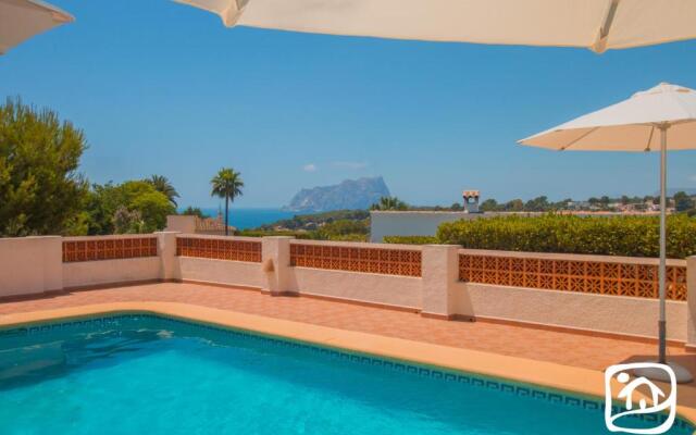 Abahana Villas Mima