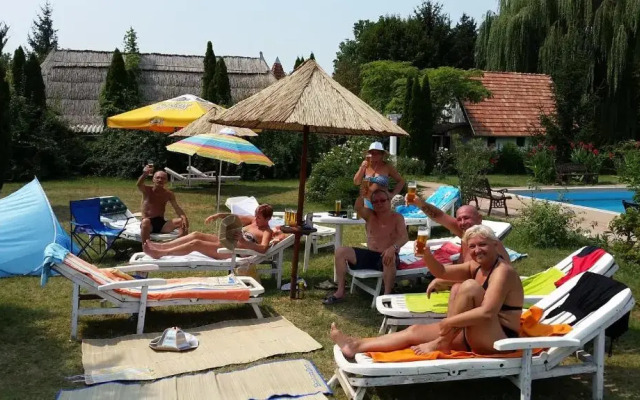 Kentaur Üdülőfalu