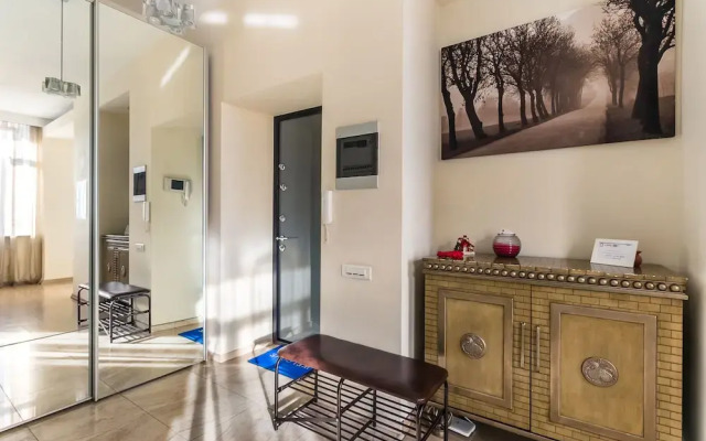 Апартаменты на Кутузовском пр-те, 26