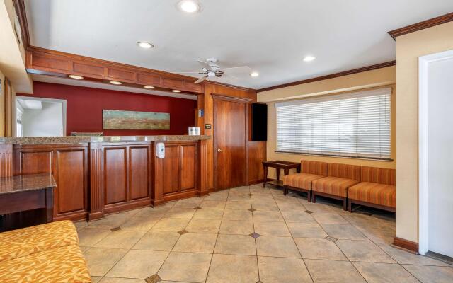 Best Western Town House Lodge