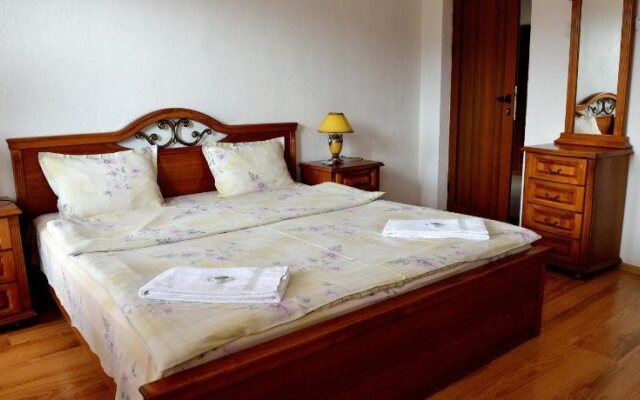 Guest house - Mavrudievi