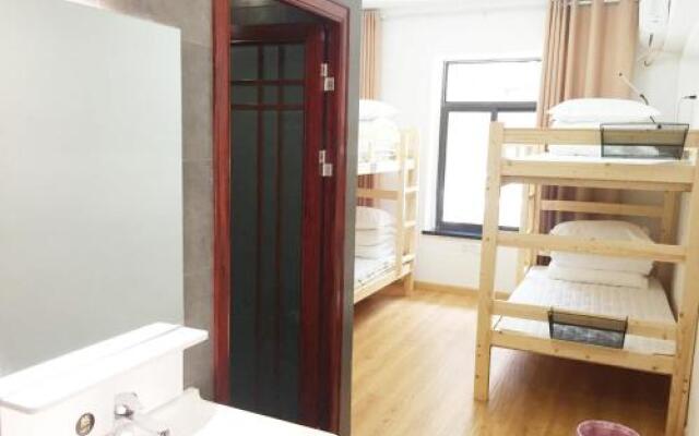 Enjoy International Youth Hostel