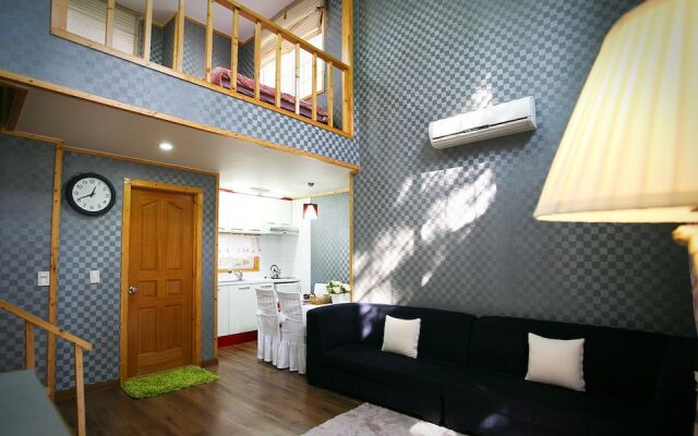 Spring Summer Fall Winter Pension