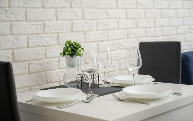 Apartment Close to the River by Renters