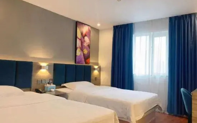 Anshun Qianbai Premium Hotel (Municipal Government Anshun Ancient City Branch)